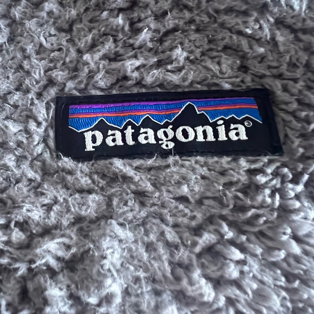 Patagonia Women's Los Gatos 1/4
Quarter Zip Dark Gray.Size/M. - Picture 6 of 12
